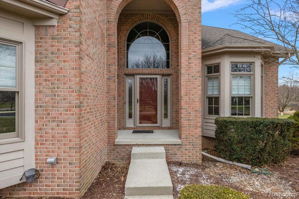 8446 S Shore Drive, Clarkston, MI 48348 — Photo 5