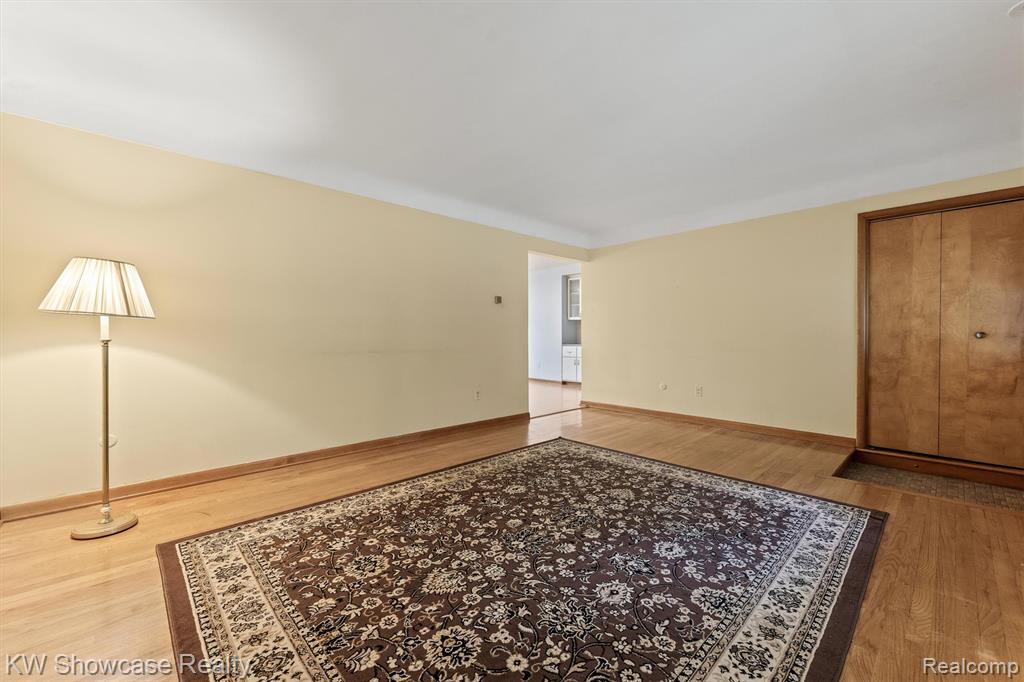 1445 Mariposa Drive, Wixom, MI 48393 — Photo 10