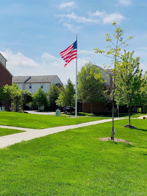 44561 GWINNETT Loop, Novi, MI — Photo 37