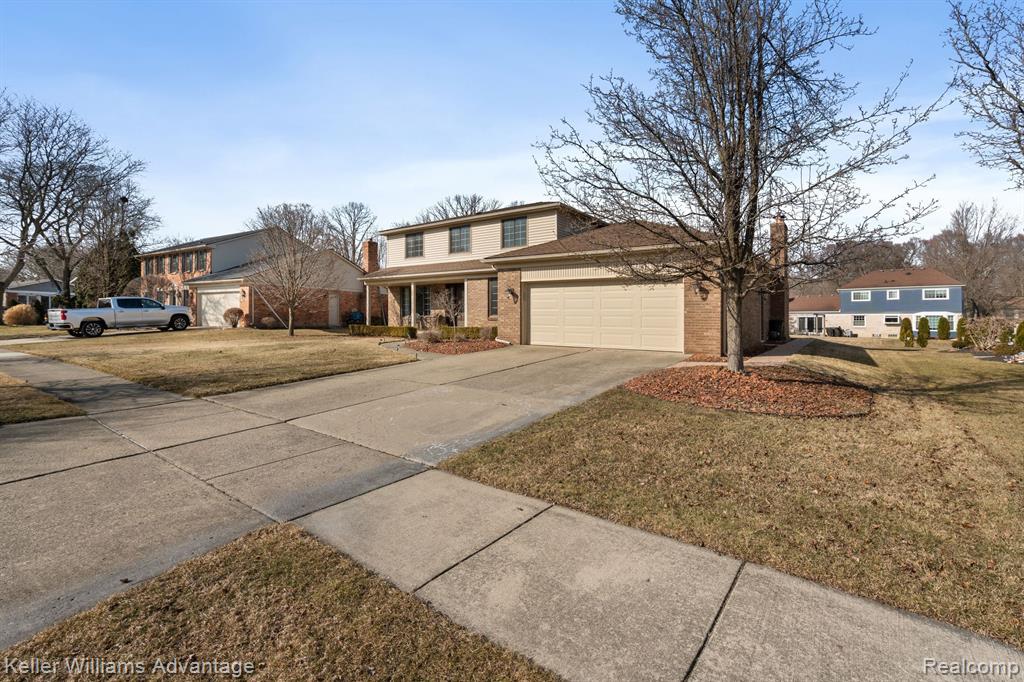 45766 PURCELL Drive, Plymouth, MI 48170 — Photo 43
