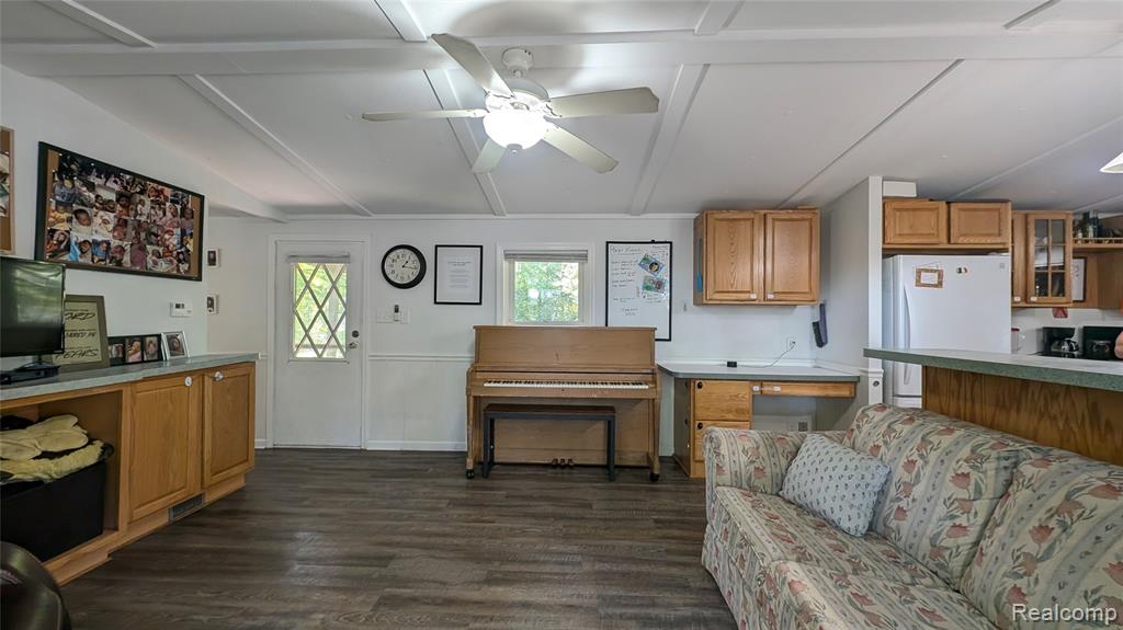 8642 Pine Court, Clio, MI 48420 — Photo 17