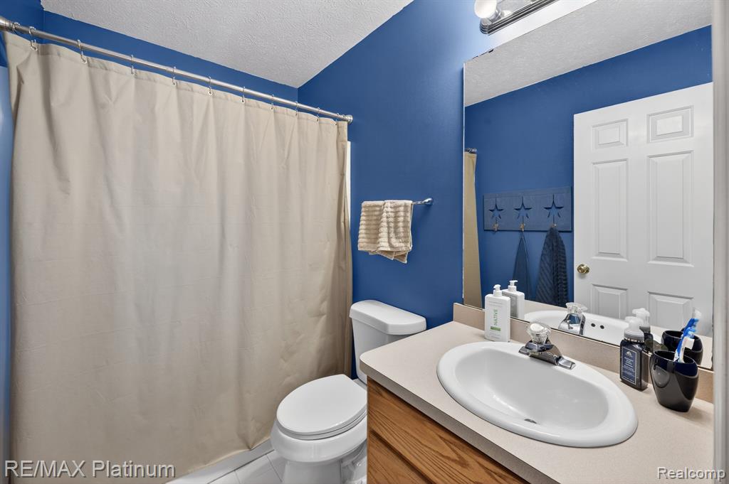 1408 Morning Mist Drive, Howell, MI 48843 — Photo 23