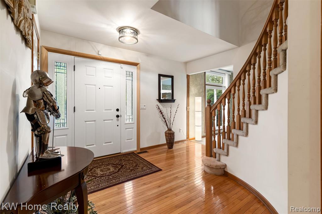 45095 Turnberry Court, Canton, MI 48188 — Photo 3