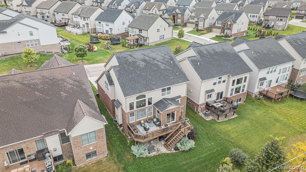 4846 E Stonegate Circle, Lake Orion, MI — Photo 33