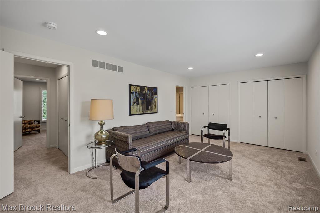5137 Woodlands Drive, 24, Bloomfield Hills, MI 48302 — Photo 42