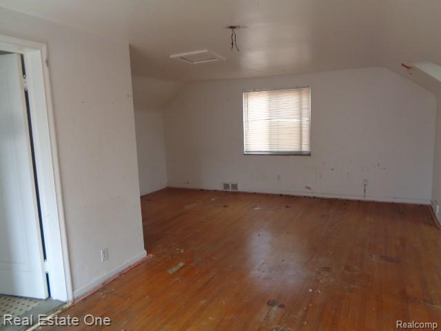 18927 Stansbury Street, Detroit, MI 48235 — Photo 32