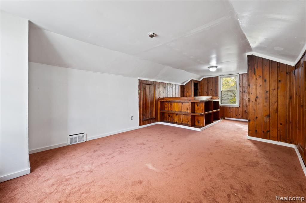 8674 Pierson Street, Detroit, MI 48228 — Photo 18