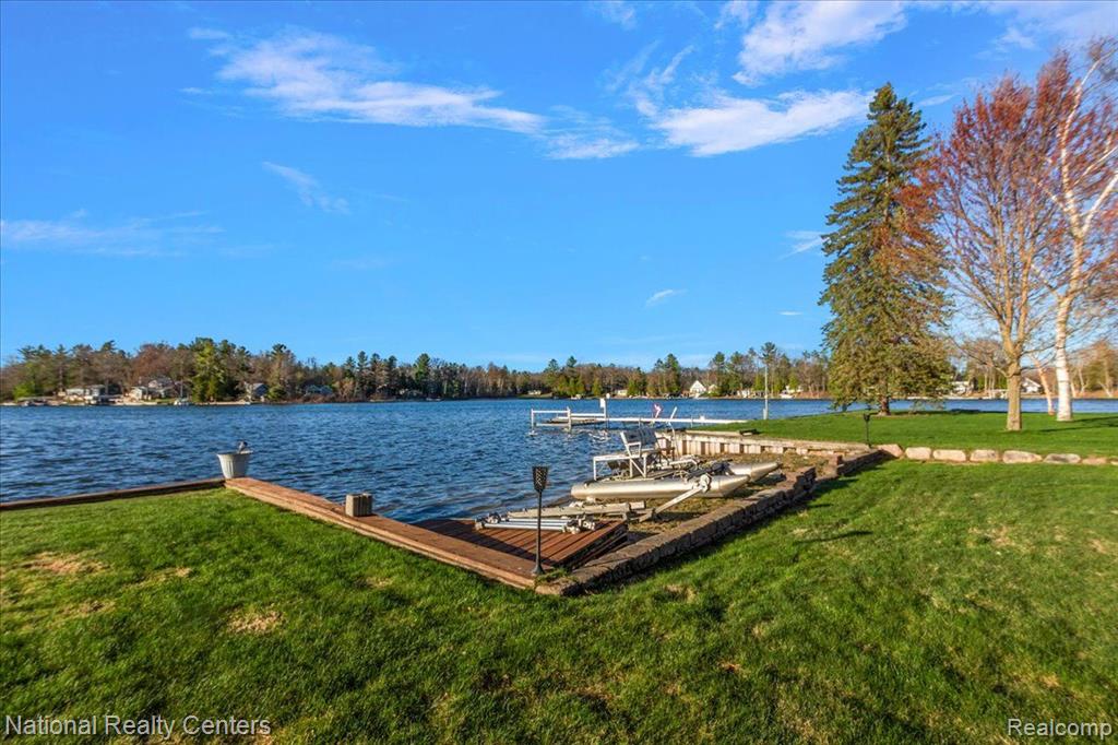 8648 LYNWOOD Lane, Mecosta, MI 49332 — Photo 36