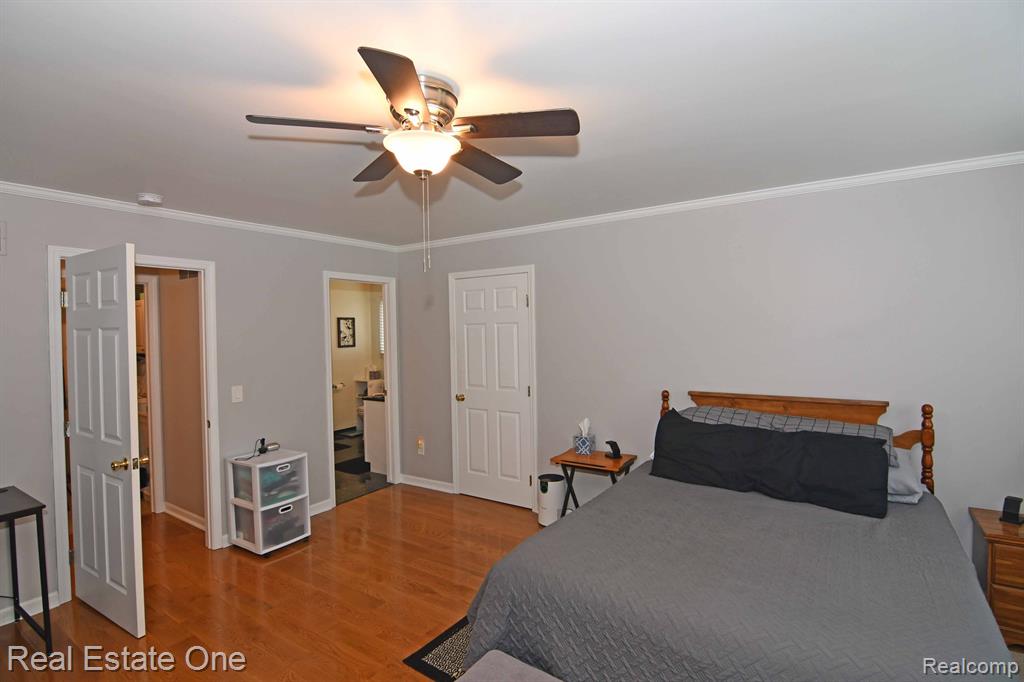 42388 Shulock Drive, Clinton Twp, MI 48038 — Photo 17