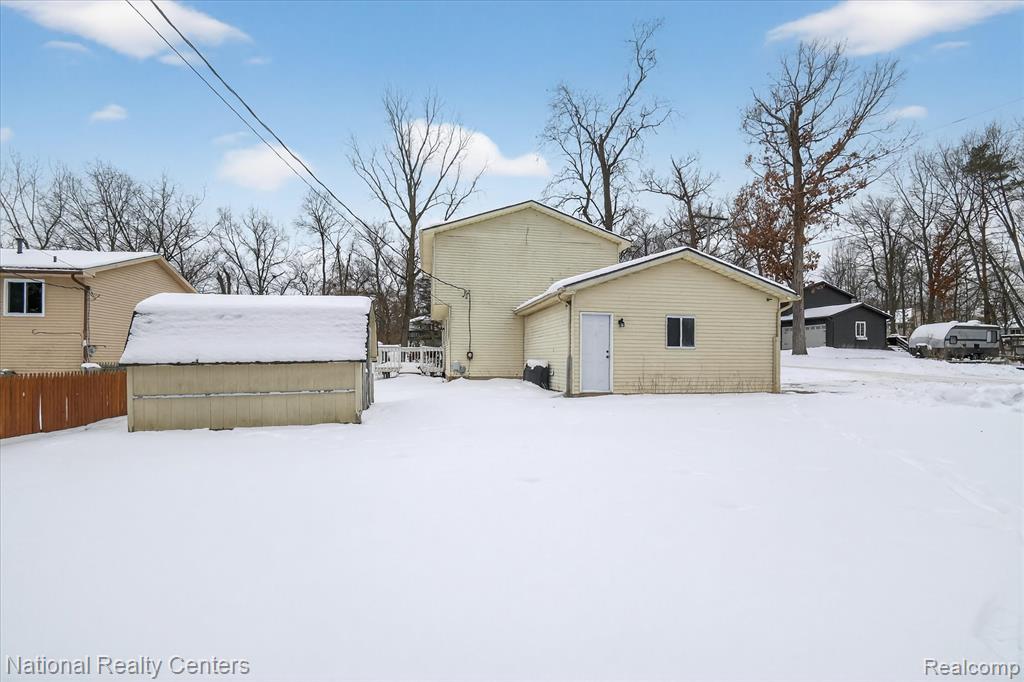 4315 Gale Drive, Howell, MI 48843 — Photo 32