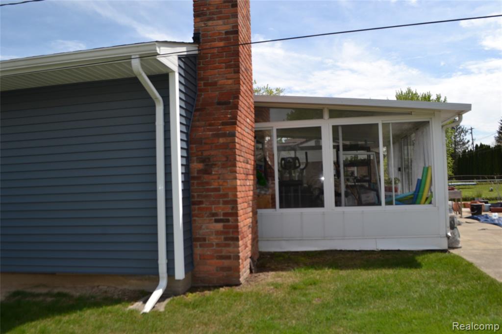 5448 FAIRVIEW Drive, Grand Blanc, MI 48439 — Photo 37
