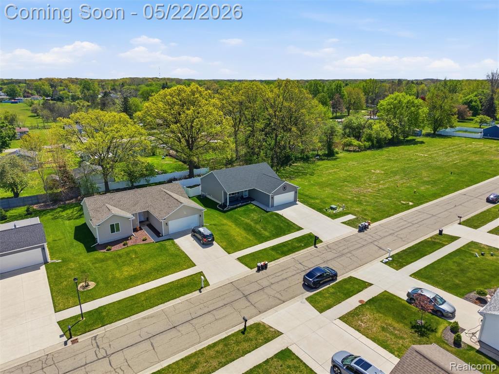 3145 Dahlia Drive, Burton, MI 48519 — Photo 8