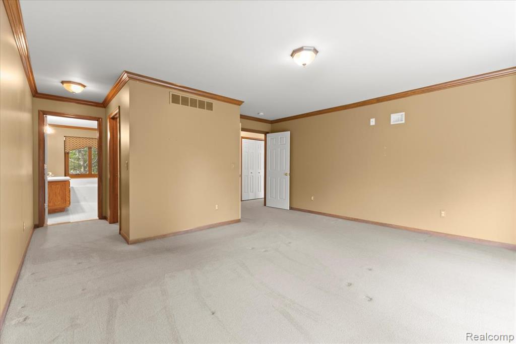 49366 Briar Pointe Dr. Drive, Macomb, MI 48044 — Photo 27