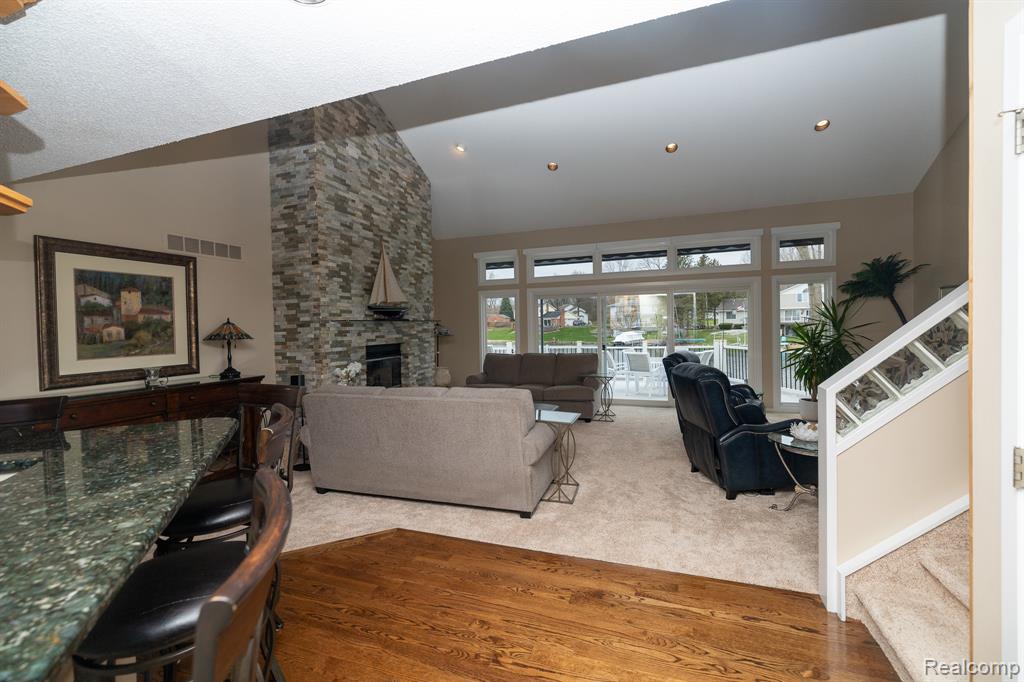 762 Golden Shores, White Lake, MI — Photo 5