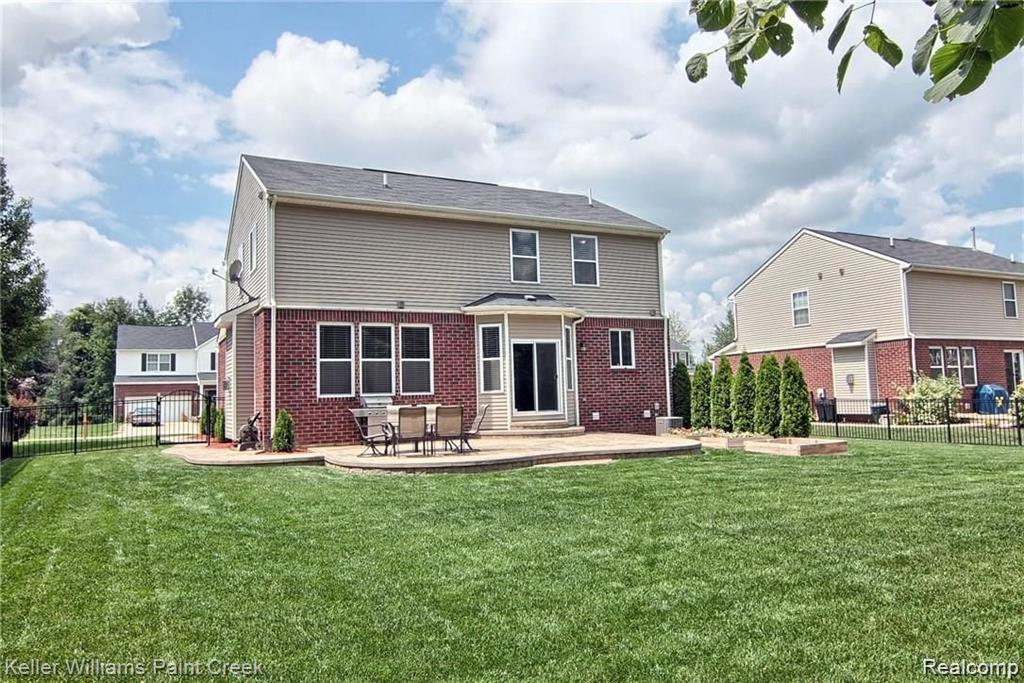 51768 Leshan Drive, Chesterfield, MI 48047 — Photo 45