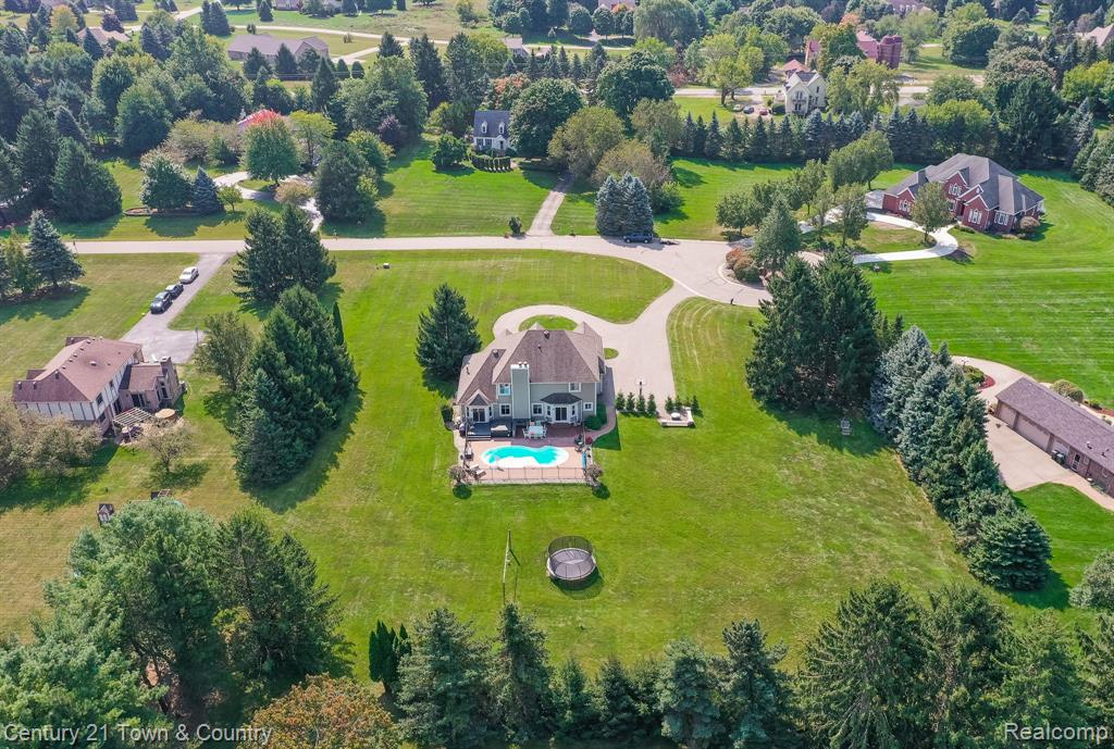 914 SHREWSBURY Drive, Clarkston, MI 48348 — Photo 61