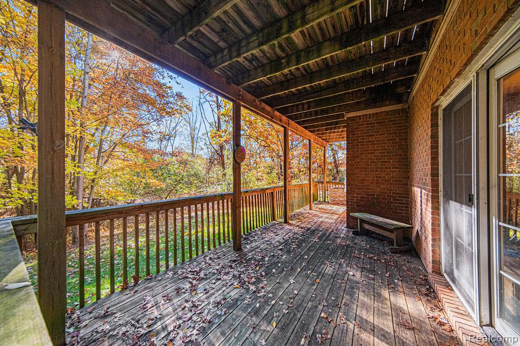 9993 Tioga Trail, Pinckney, MI 48169 — Photo 27
