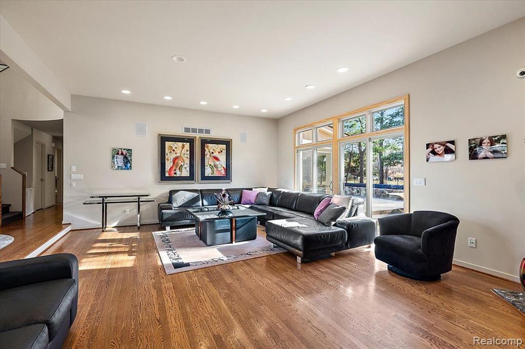 7179 Leyland Court, Bloomfield Hills, MI 48301 — Photo 14