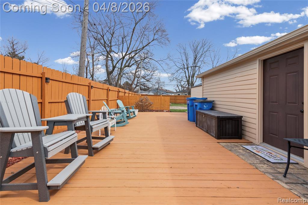 4685 Universal Street, Dearborn Heights, MI 48125 — Photo 29