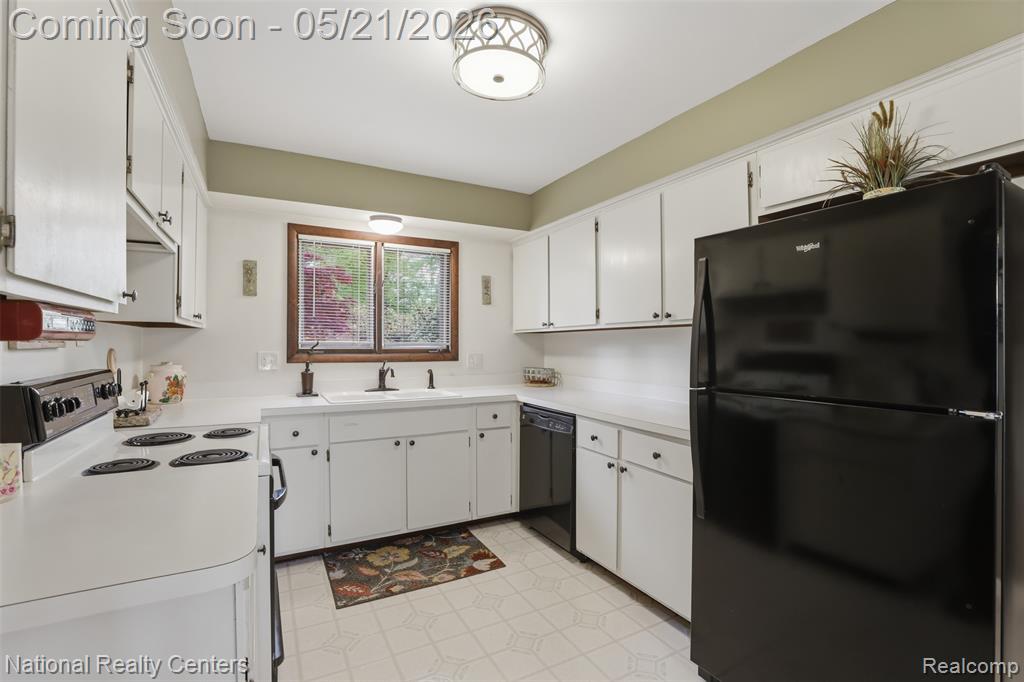 16607 Macarthur, Redford, MI 48240 — Photo 18