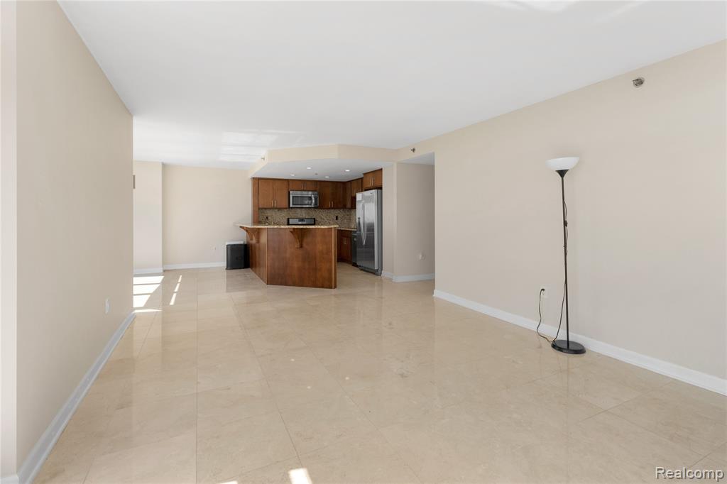 250 E HARBORTOWN DRIVE #1409, Detroit, MI 48207 — Photo 14