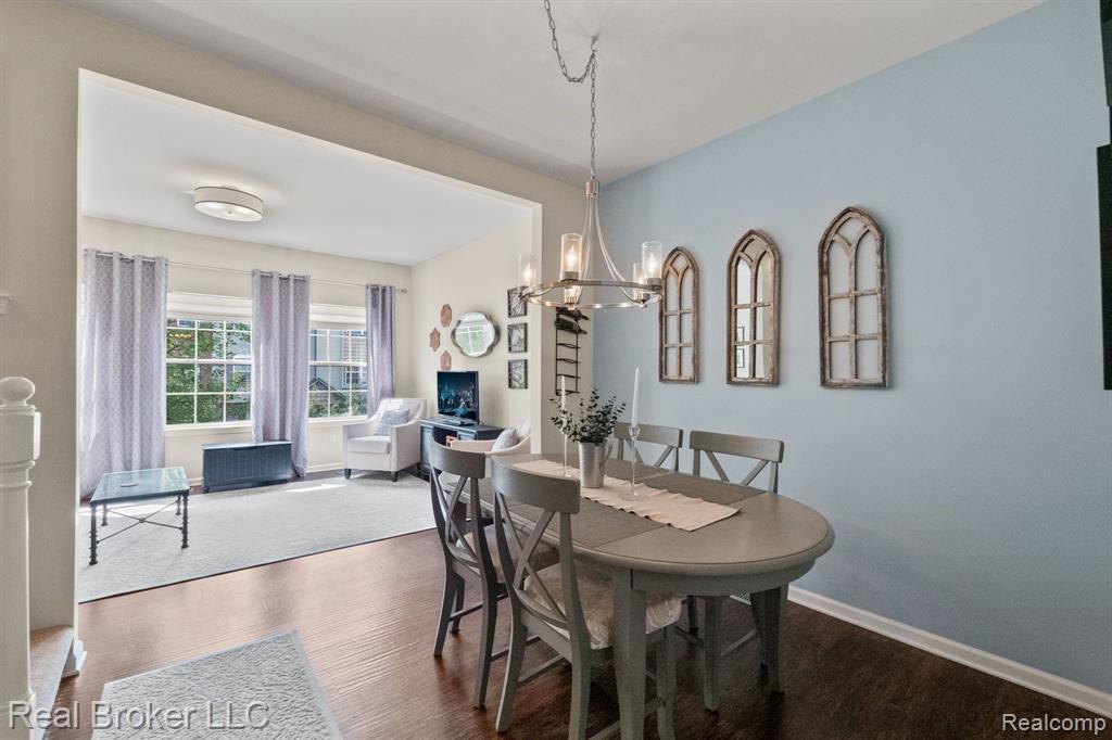 1627 RED HICKORY, Howell, MI 48855 — Photo 8