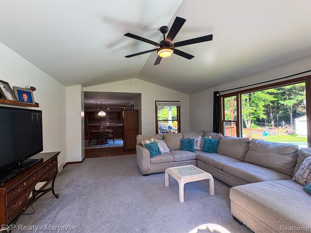 5538 Klettner Rd, St. Clair, MI 48079 — Photo 18