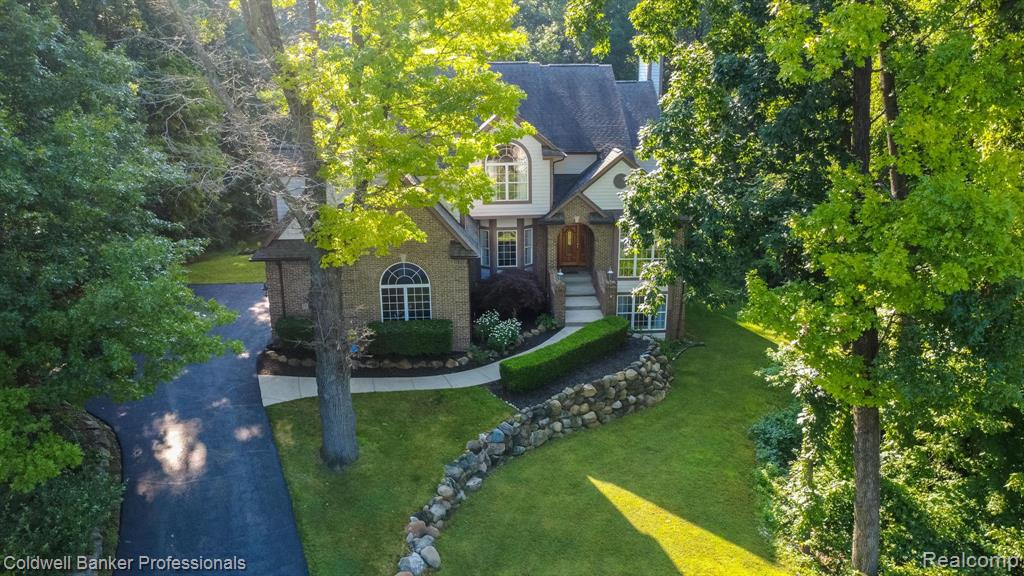 15317 Oak Hollow Drive, Holly, MI 48442 — Photo 39