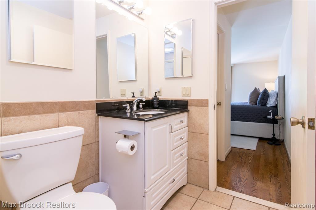 41350 Woodward Avenue, Bloomfield Hills, MI 48304 — Photo 27