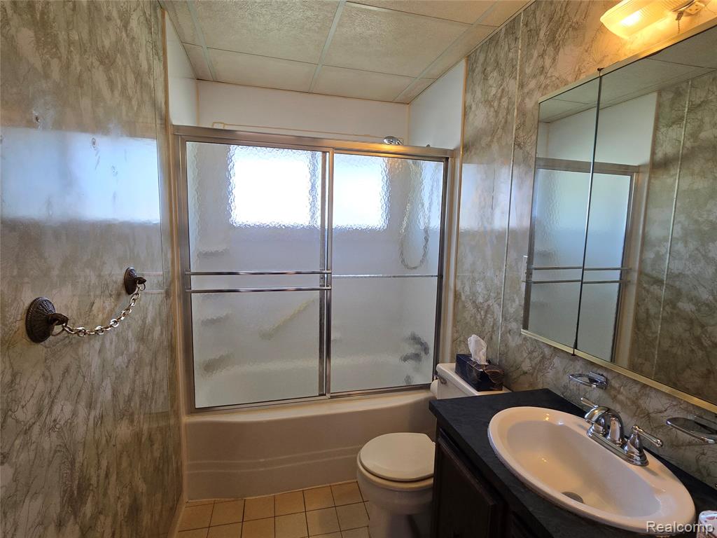 535 Lytle Place, Garden City, MI — Photo 18