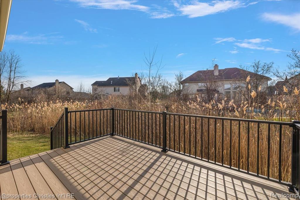 6510 Leigh Hollow Road, West Bloomfield, MI — Photo 40