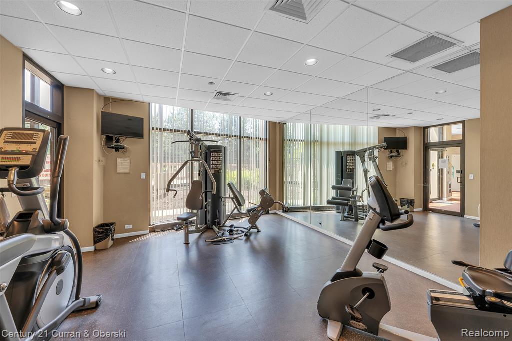 5000 Town Center, 2003, Southfield, MI 48075 — Photo 45