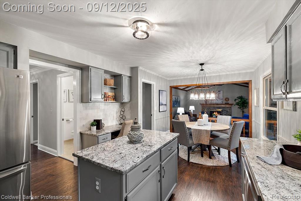 49238 Plum Tree Drive, Plymouth, MI 48170 — Photo 28