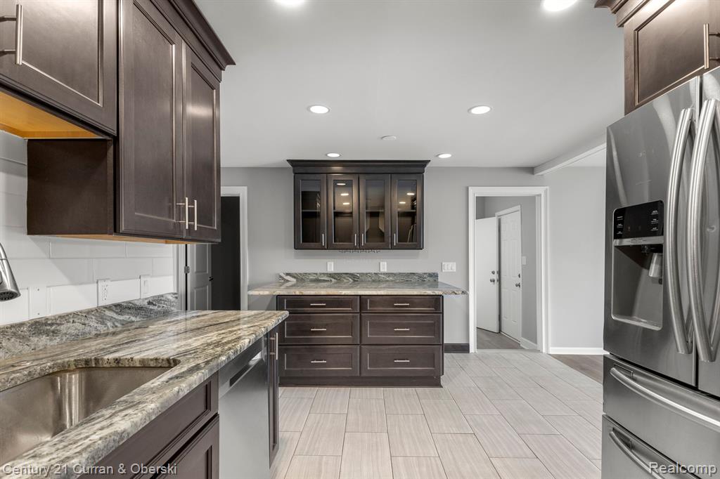 8810 BROOKLINE Avenue, Plymouth, MI 48170 — Photo 10
