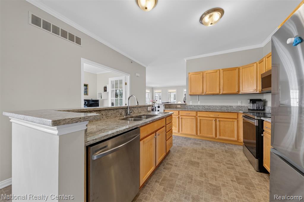384 Filmore Street, Canton, MI 48188 — Photo 27