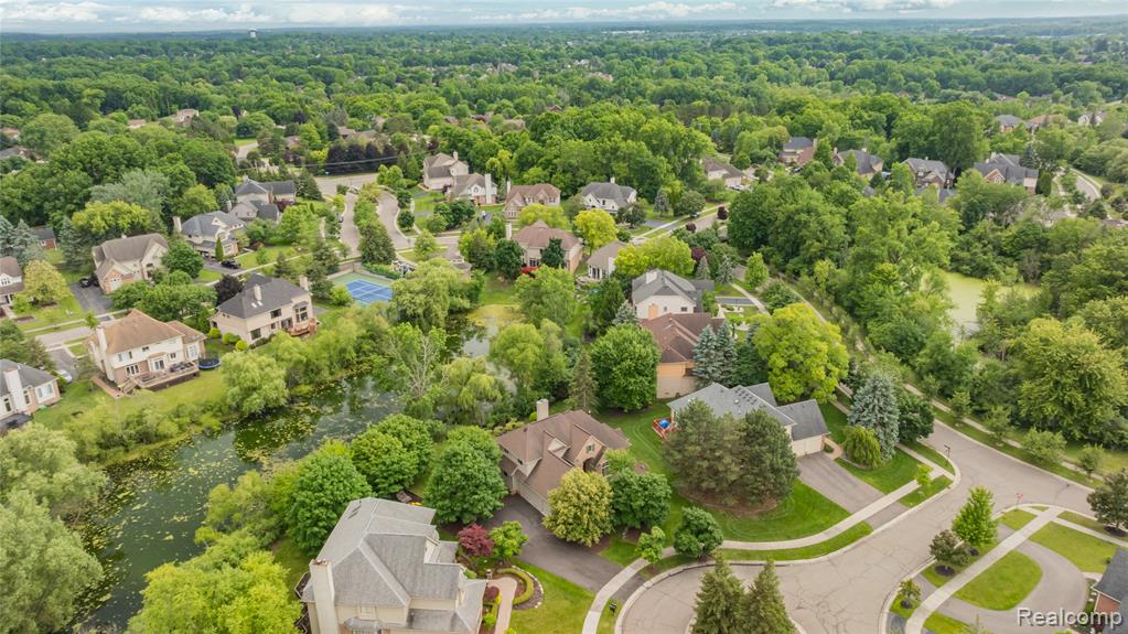 6567 Claremore Court, West Bloomfield, MI — Photo 66