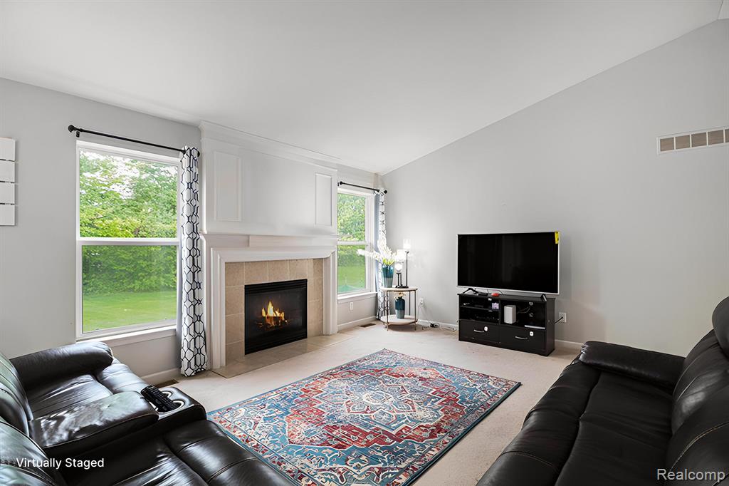 47291 FAIRLAWN Court, Canton, MI 48188 — Photo 9