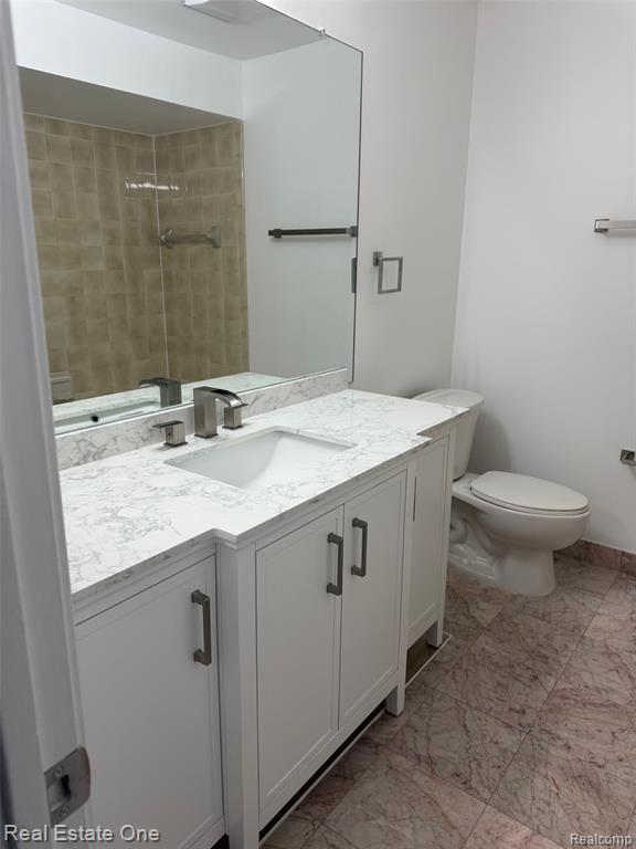 6540 Ridgefield Circle #201 Circle, West Bloomfield, MI — Photo 8