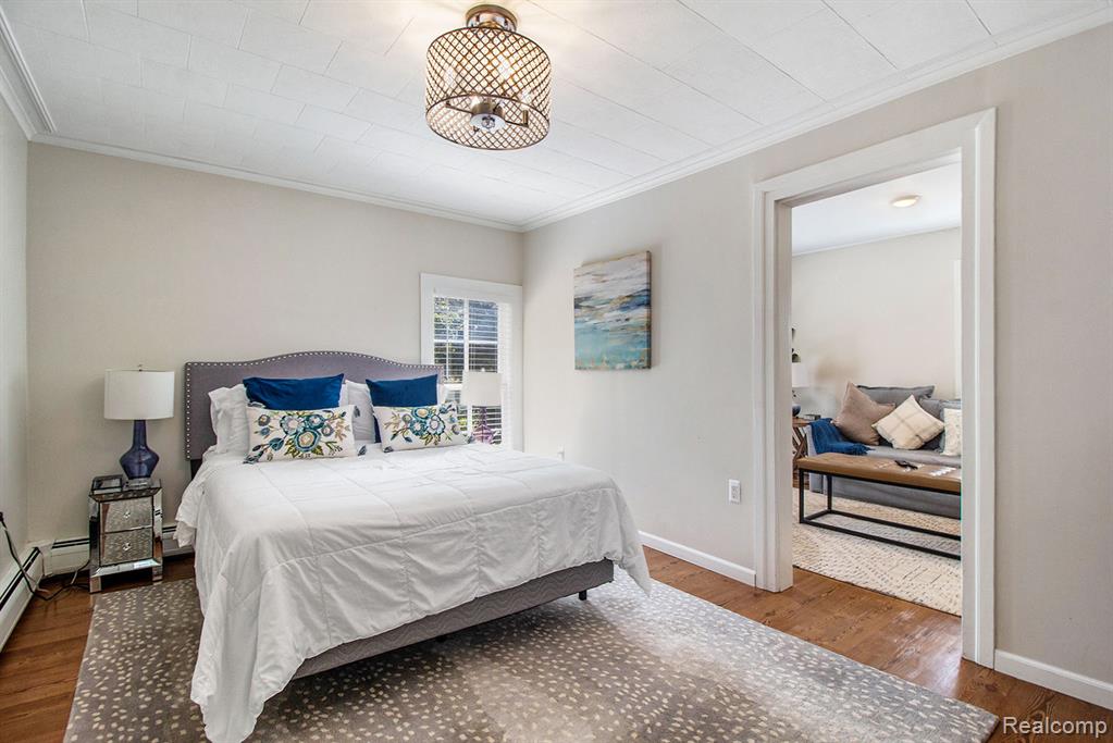 155 N Main Street, Clarkston, MI, 00000