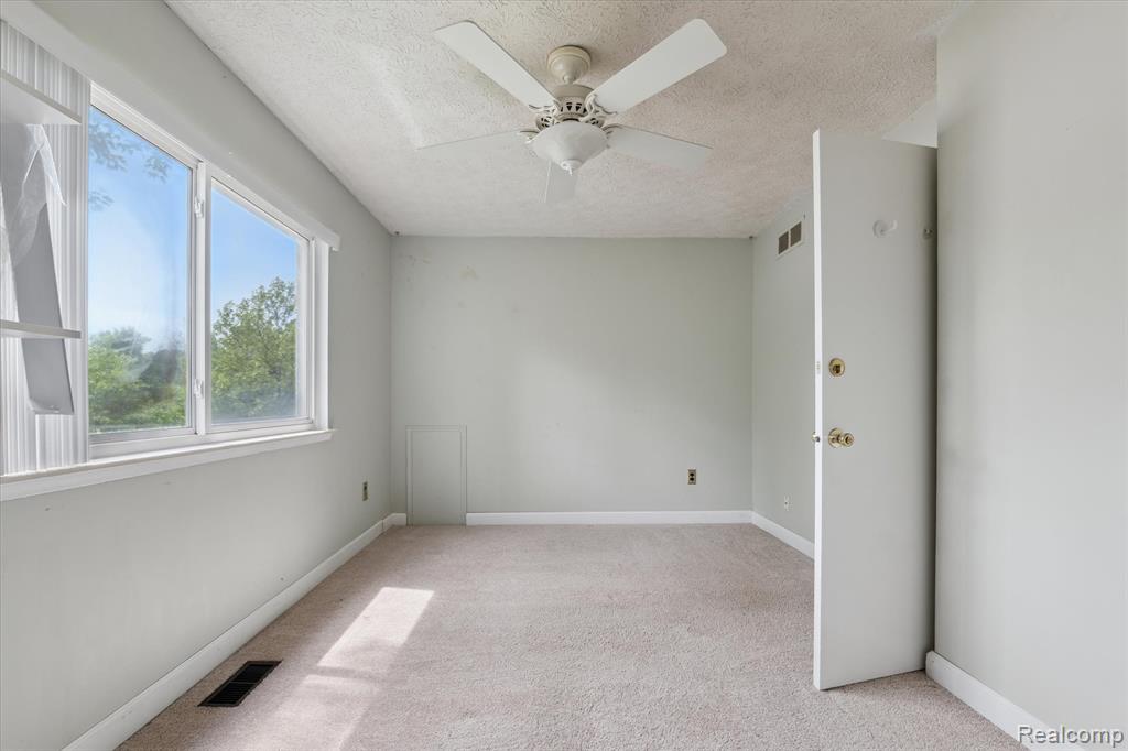 4134 Cypress Drive, Troy, MI 48085 — Photo 38