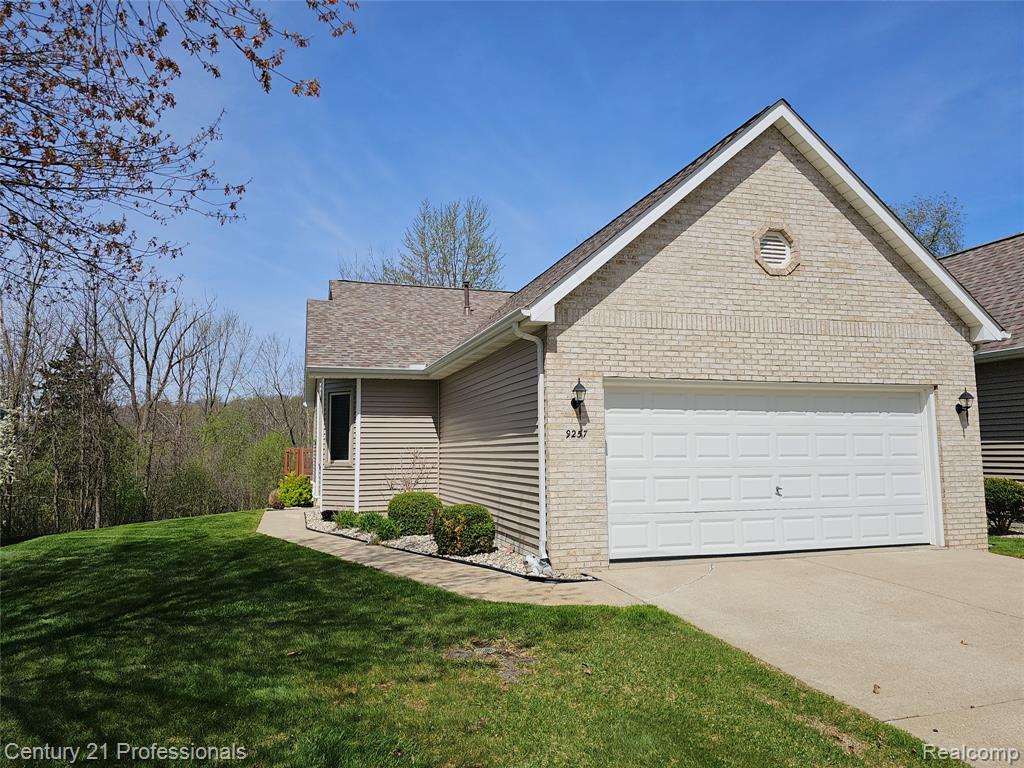 9257 Monica Drive, 83, Davison, MI 48423 — front exterior