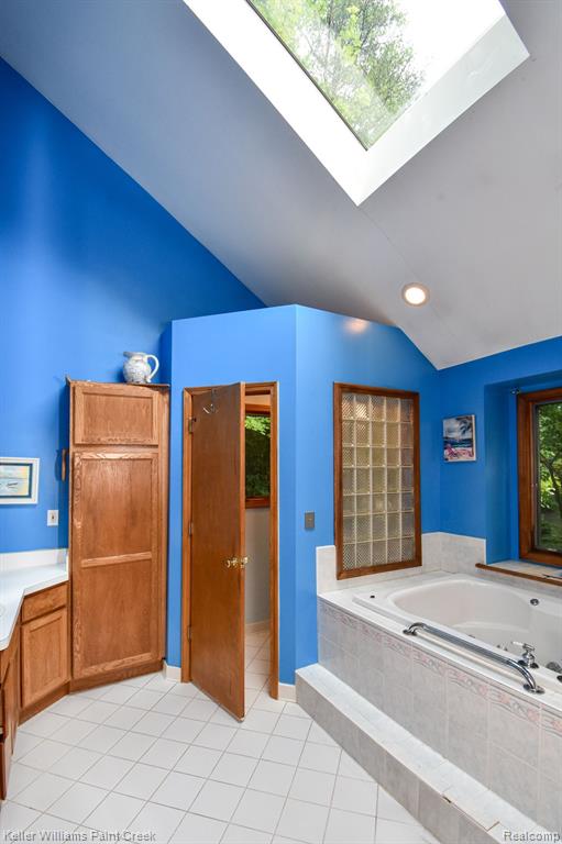 713 KNIBBE Road, Lake Orion, MI 48362 — Photo 28