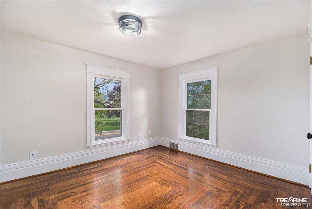 4505 NELSEY Road, Waterford, MI 48329 — Photo 13