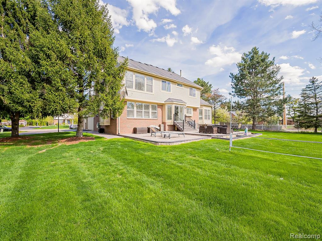 5221 Sandlewood Drive, Commerce Twp, MI 48382 — Photo 67