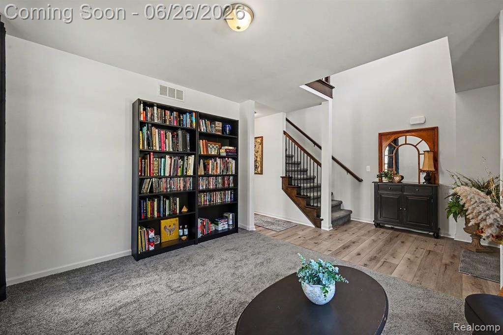 1585 Weeping Willow Court, Ypsilanti, MI 48198 — Photo 12