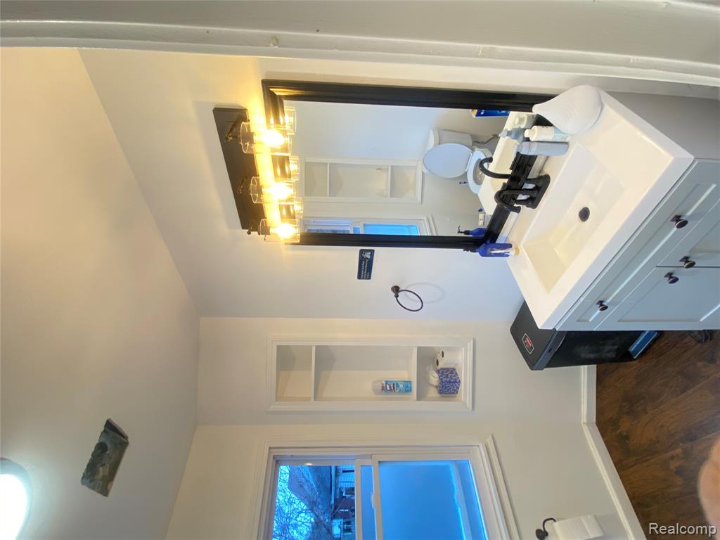 5545 Bedford, Detroit, MI 48224 — Photo 16
