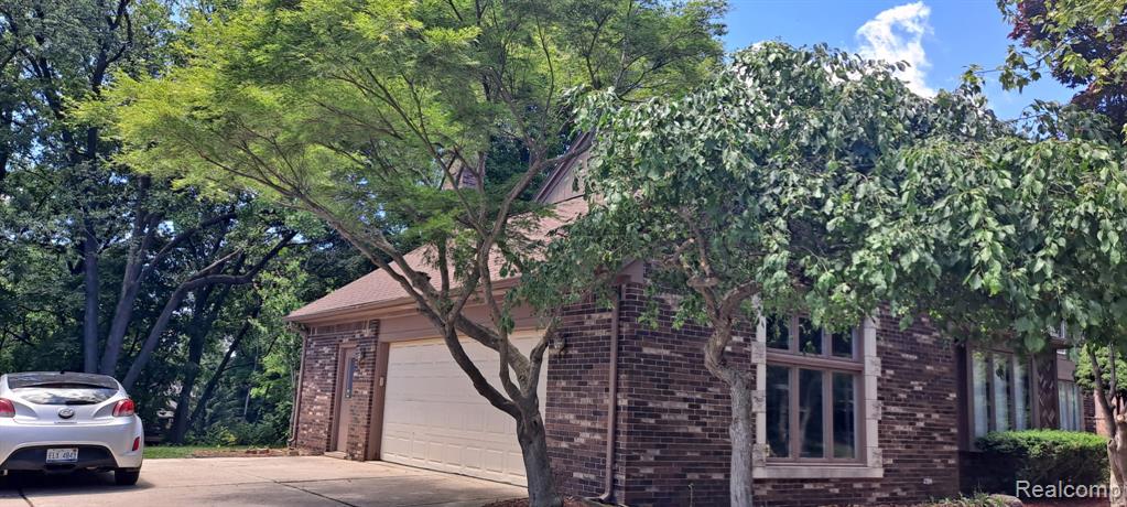 6473 Red Oak Drive, Troy, MI 48098 — Photo 44