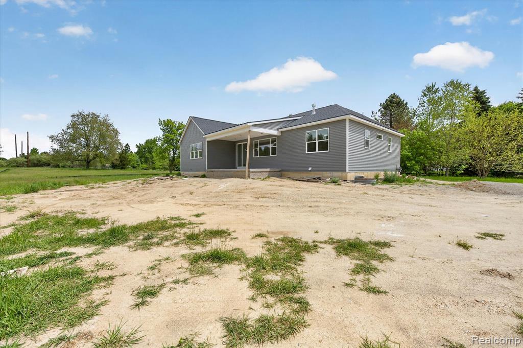 3297 Oak Grove Road, Howell, MI 48855 — Photo 26