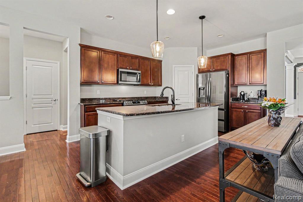 2227 Premier Lane, Canton, MI 48188 — Photo 19
