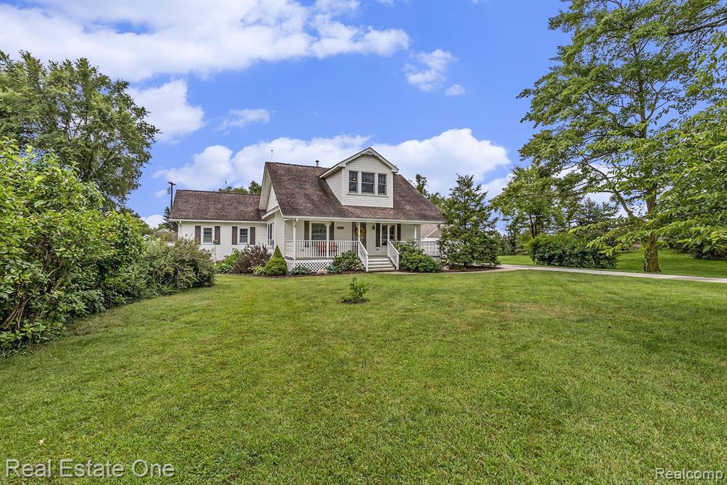 5940 WHITE LAKE Road, White Lake, MI 48383 — Photo 32